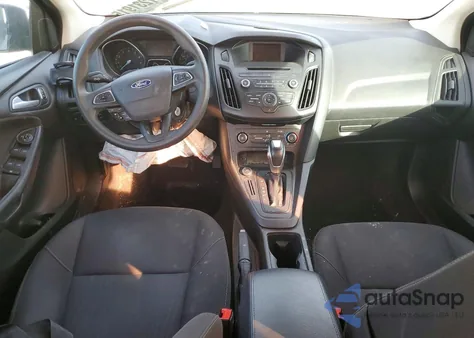 2015 Ford Focus Se z USA, uszkodzony, nr VIN 1FADP3F21FL379708